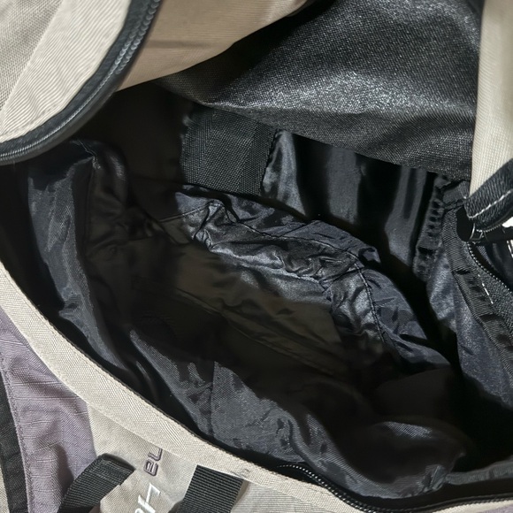 Go Sport | Andina 40 Liter Air System Trekking Hiking Waterproof Backpack - Picture 5 of 13